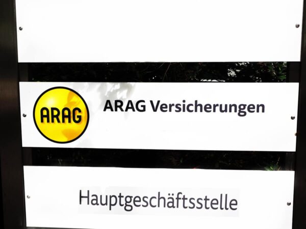 ARAG Versicherungen - Schaden melden